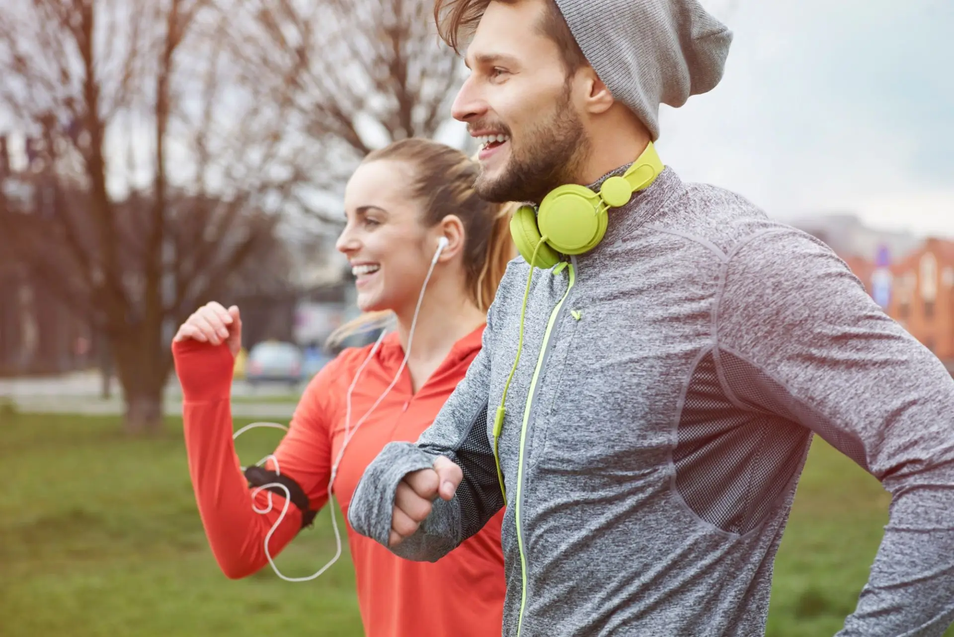 endorphins-during-jogging-with-girlfriend